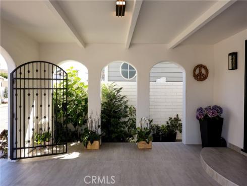 209 Via Koron , Newport Beach, CA