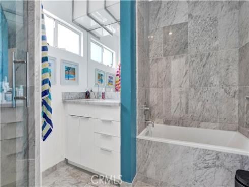 2000 Nautilus Lane, Newport Beach, CA