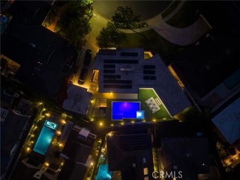 2000 Nautilus Lane, Newport Beach, CA