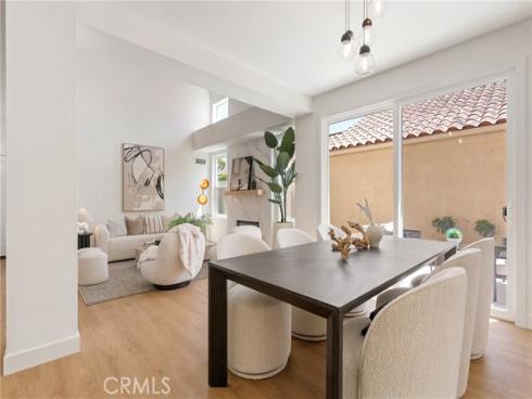 67 Pelican Court, Newport Beach, CA