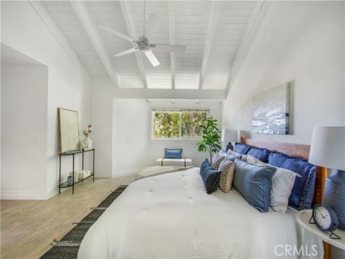 19 Seabird Court, Newport Beach, CA