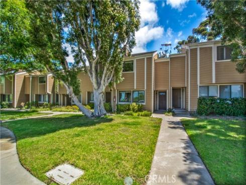 19 Seabird Court, Newport Beach, CA