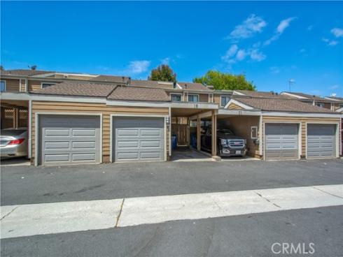 19 Seabird Court, Newport Beach, CA