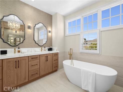 17  Spanish Bay  , Newport Beach, CA