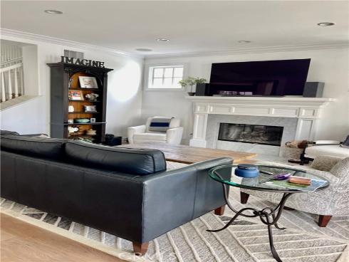 23 Edgewood , Newport Beach, CA