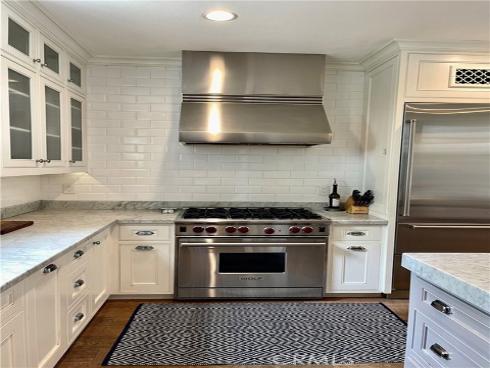 23 Edgewood , Newport Beach, CA