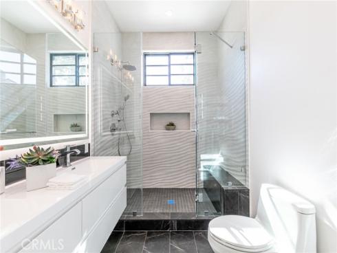 20171 Bayview Avenue, Newport Beach, CA