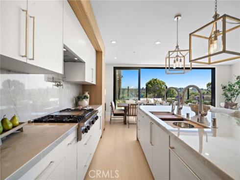 66 Cormorant , Newport Beach, CA