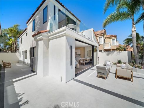 66 Cormorant , Newport Beach, CA