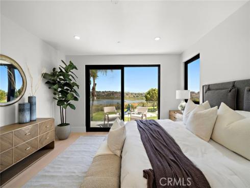 66 Cormorant , Newport Beach, CA