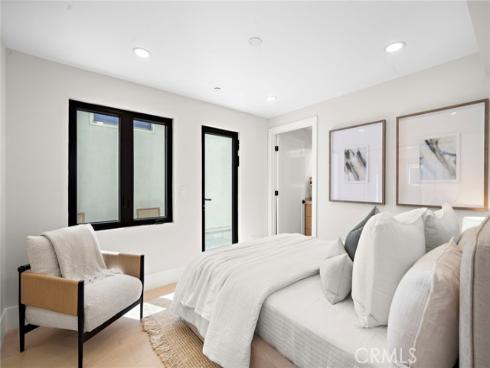 66 Cormorant , Newport Beach, CA