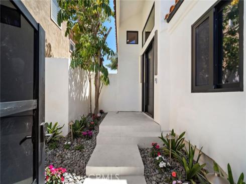 66 Cormorant , Newport Beach, CA