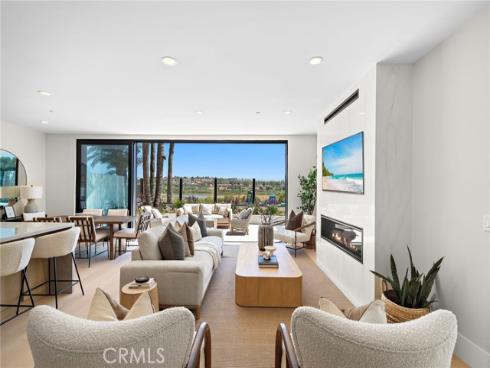 66 Cormorant , Newport Beach, CA