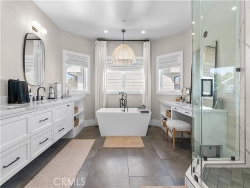 515 Tustin Ave , Newport Beach, CA