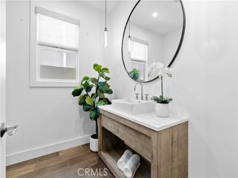 519 Signal Road, Newport Beach, CA