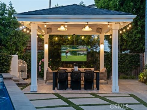 519 Signal Road, Newport Beach, CA