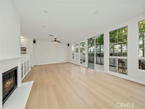 2101 E 15th 11 , Newport Beach, CA