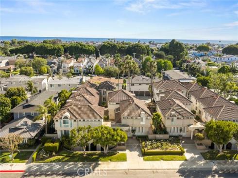 2101 E 15th 11 , Newport Beach, CA