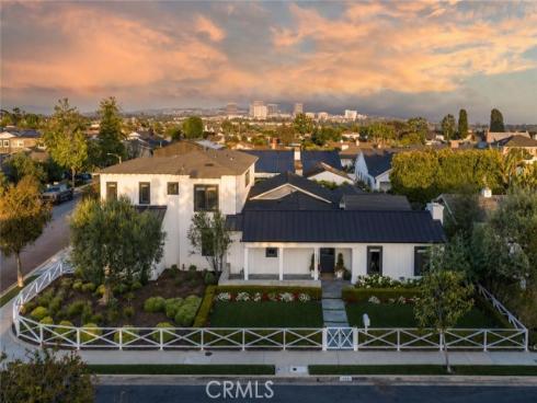1230  Essex   Lane, Newport Beach, CA