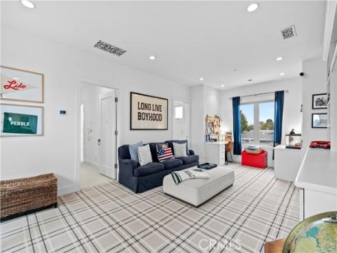 1230  Essex   Lane, Newport Beach, CA