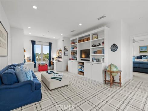 1230  Essex   Lane, Newport Beach, CA