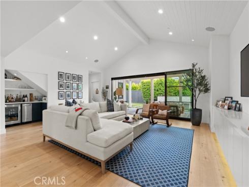 1230  Essex   Lane, Newport Beach, CA