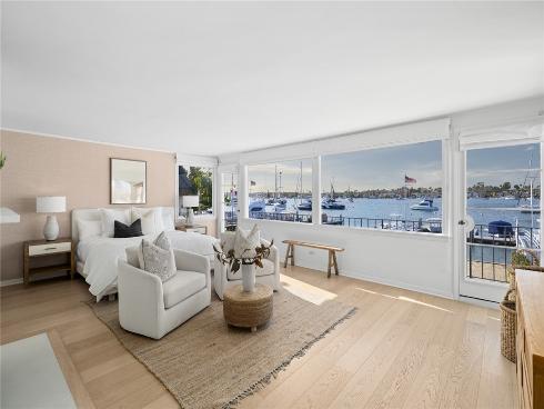 1411 E Bay , Newport Beach, CA