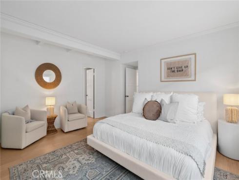 1411 E Bay , Newport Beach, CA