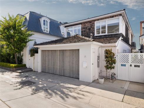 1411 E Bay , Newport Beach, CA
