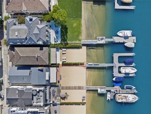 1411 E Bay , Newport Beach, CA