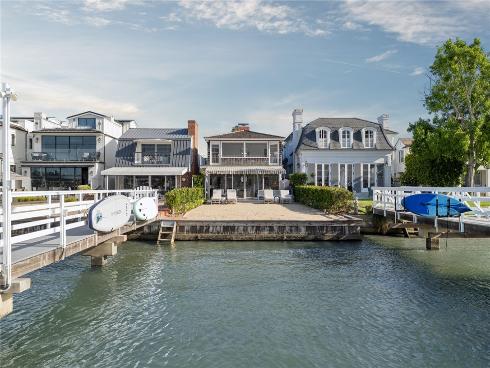 1411 E Bay , Newport Beach, CA