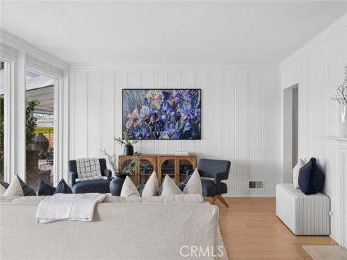 1411 E Bay , Newport Beach, CA