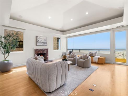 1554 E Oceanfront , Newport Beach, CA