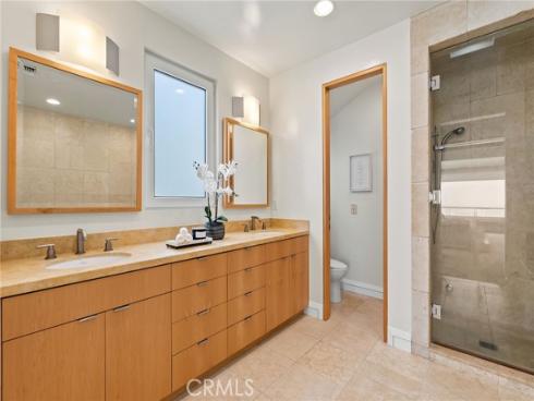 1554 E Oceanfront , Newport Beach, CA