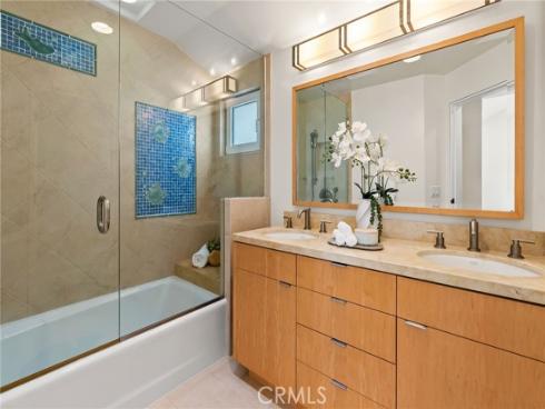 1554 E Oceanfront , Newport Beach, CA