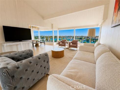 801 Kings , Newport Beach, CA