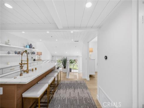 48 Sea Island Drive, Newport Beach, CA