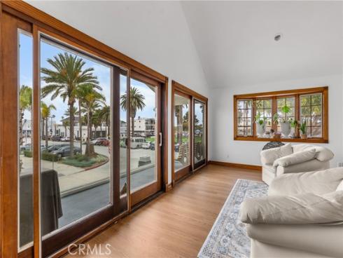 1444 W Bay  , Newport Beach, CA