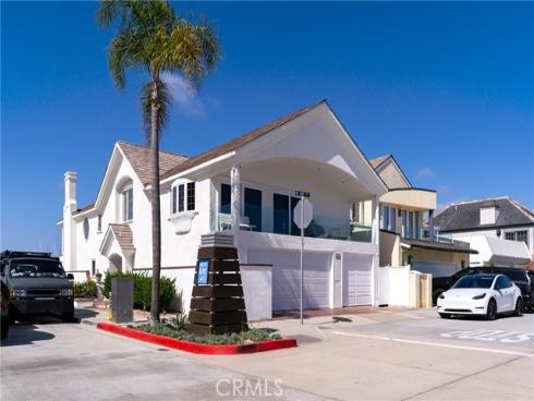 1444 W Bay  , Newport Beach, CA