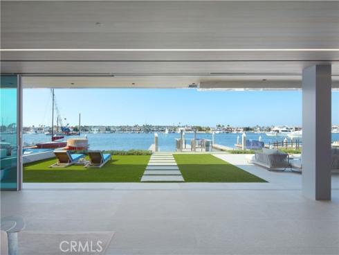 1220 W Bay Avenue, Newport Beach, CA