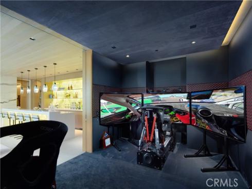 1220 W Bay Avenue, Newport Beach, CA