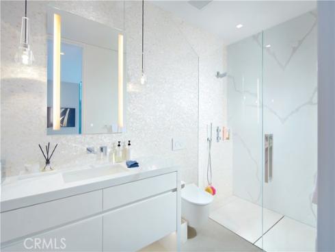 1220 W Bay Avenue, Newport Beach, CA