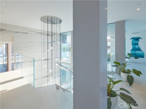 1220 W Bay Avenue, Newport Beach, CA