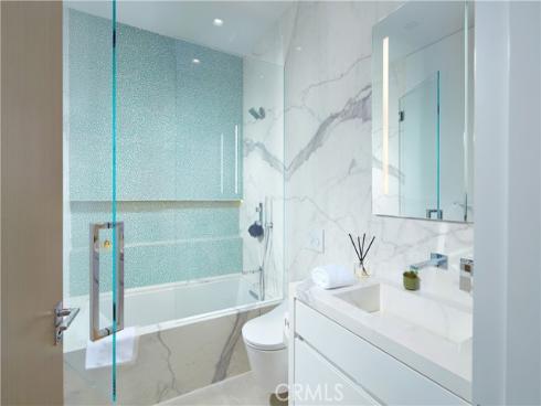 1220 W Bay Avenue, Newport Beach, CA
