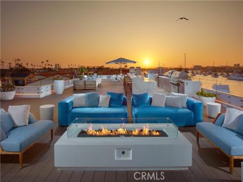 1220 W Bay Avenue, Newport Beach, CA