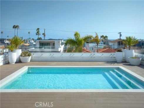 1220 W Bay Avenue, Newport Beach, CA
