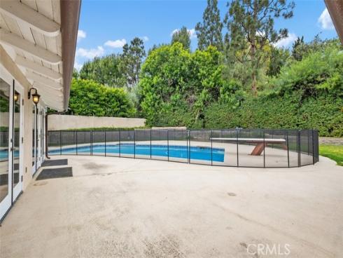 64 Royal Saint George , Newport Beach, CA