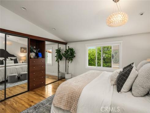 683 Vista Bonita , Newport Beach, CA