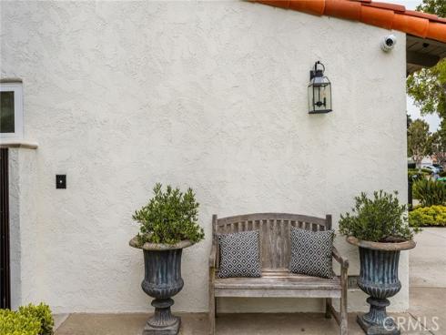 683 Vista Bonita , Newport Beach, CA