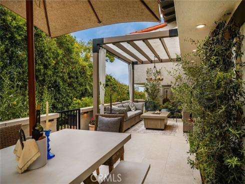 683 Vista Bonita , Newport Beach, CA